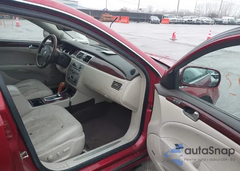 2010 Buick Lucerne Super z USA, uszkodzony, nr VIN 1G4HK5E94AU124537